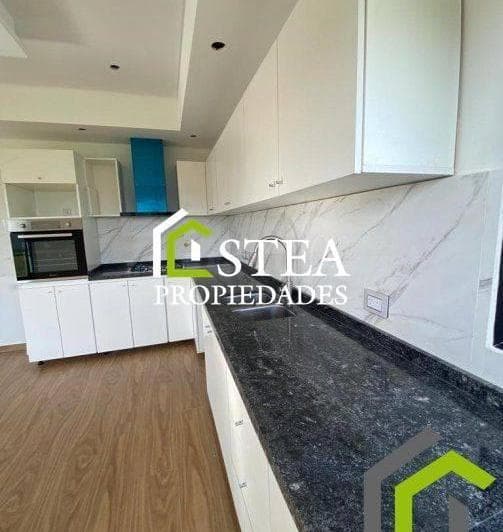 Casa en Venta - Barrio San Felipe - 5