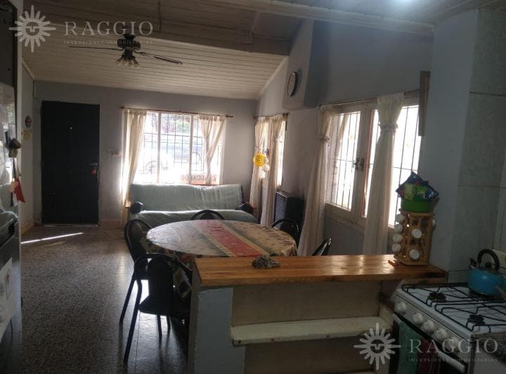 Casa de 4 Ambientes en El Centro de El Bolsón (Ez - 44) - 5