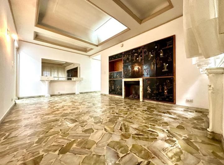 Departamento 4 Ambientes con Dependencia y Parrilla en Barracas Venta - 5