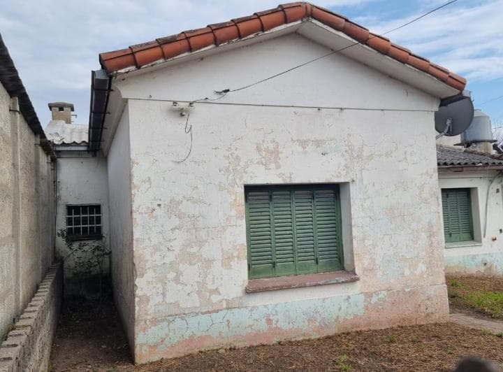 Casa en Longchamps con Escritura Para Vivienda o Uso Comercial Apto Credito. Rebajada! - 5