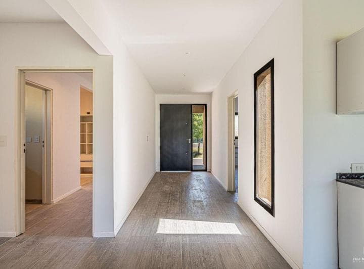 Venta Casa de 5 Ambientes a Estrenar en Barrio San Pablo, Derqui, Pilar - 3