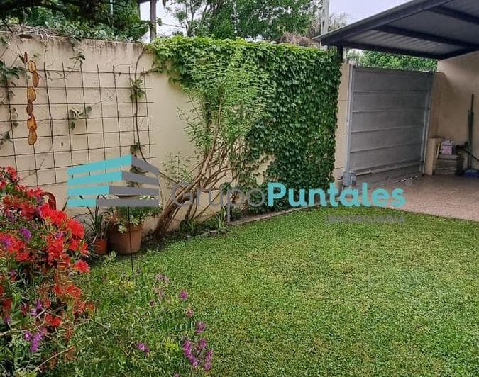 Casa en Venta con 3 Dorm. en Turdera Apta Crédito Muy Buen Estado - 3