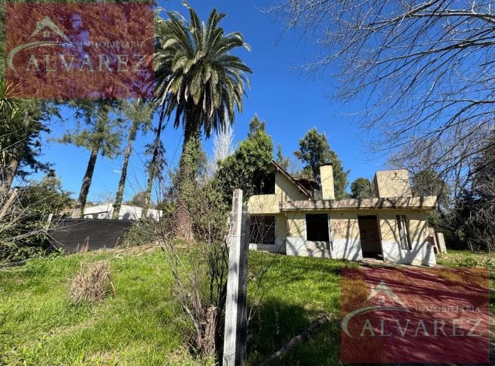 Venta Lote con Casa a Refaccionar en El Cazador - 5