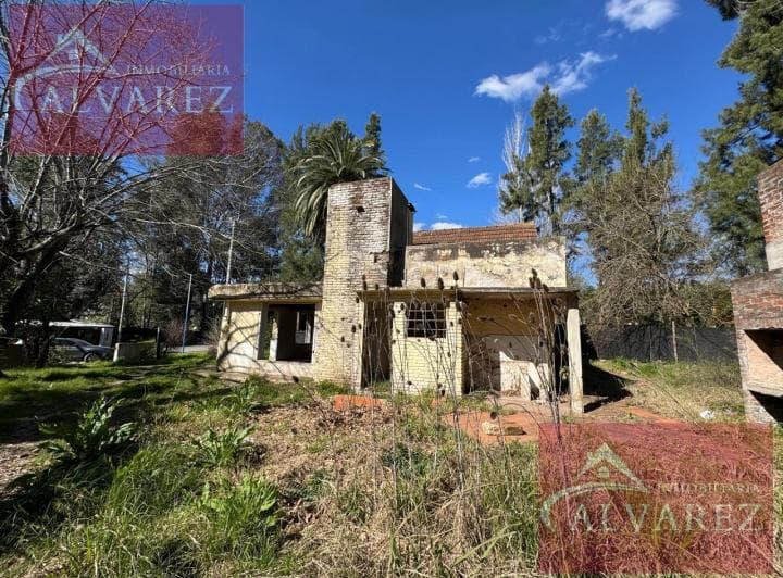 Venta Lote con Casa a Refaccionar en El Cazador - 3
