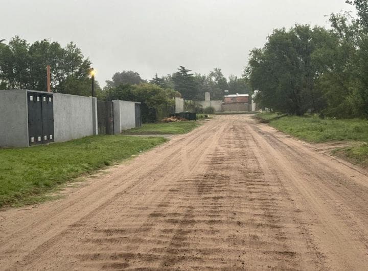 Terreno en Venta de 2100 m Sector Espacio Muñiz - 3