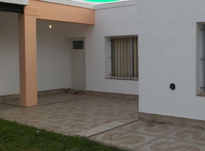 Casa con 4 Dorm. en Venta, 750 m², en Villa Nueva, Córdoba. - 3
