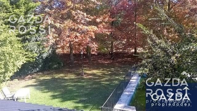 Venta de Casa - 3