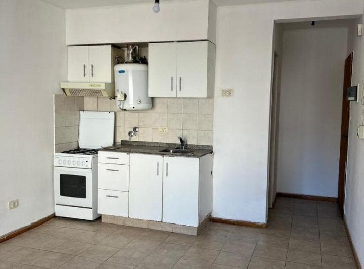 Monoambiente en San Lorenzo 3700 - 3