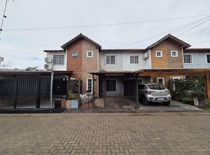 Departamento 4 Ambientes. | Leandro N. Alem Al 3700 - 2