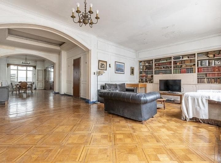 Santa Fe y Callao. Piso Al Frente. 4 Dorm.. 240 m². Recoleta - 4