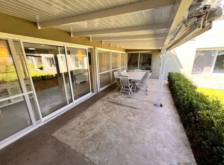 Casa en Chacras Los Raigales Sobre 5.000 m² Parque - 5
