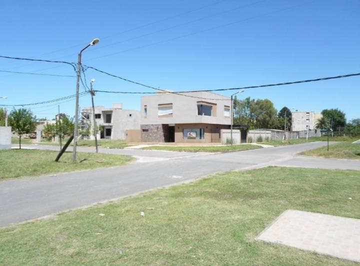 Excelente Loteo Residencial, a 500 m de Av Espora! - 3
