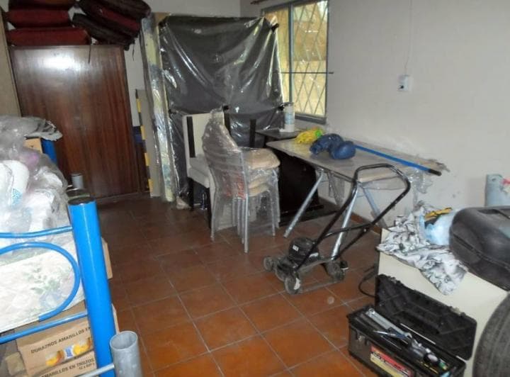 Casa en Rafael Calzada - 5