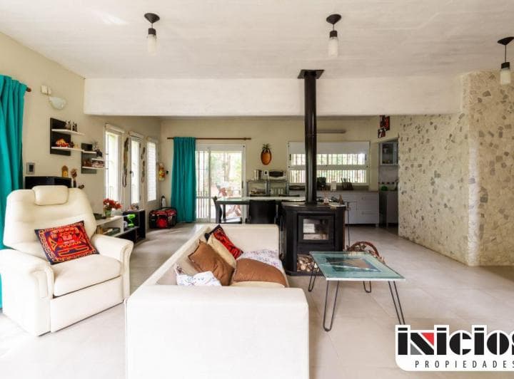 Chalet: Quinteros N° 3186 E/ Blanco y Suarez - Nueva Atlantis - C995 - 4