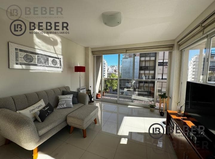 Venta Departamento 3 Ambientes con Balcon, La Perla, Mar del Plata - 2