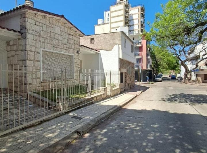 Casa Ubicada en El Parque de Las Tejas, Nueva Cba. - 2