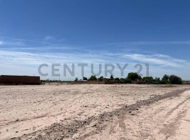 Se Vende Terreno en Luzuriaga Maipu - 2