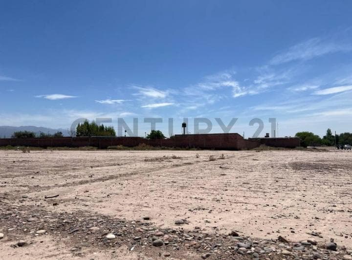 Se Vende Terreno en Luzuriaga Maipu - 4