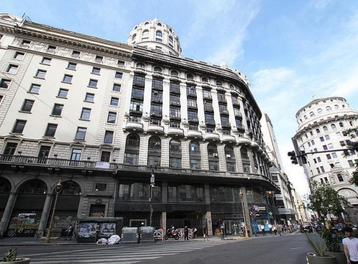 Roque Saenz Peña 615 1º y 2º - 4