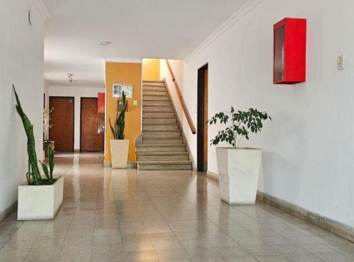 Departamento en Venta Externo con Balcón - 2