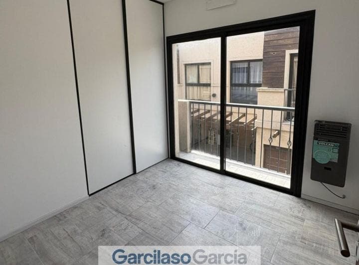 Departamento Dúplex en Venta en Luján, G. B. a. Zona Oeste, Argentina - 5