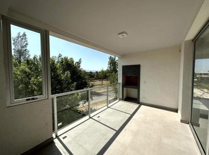 Alquiler – Departamento de 3 Dorm. con Asador en La Rosella, Valle Escondido - 5