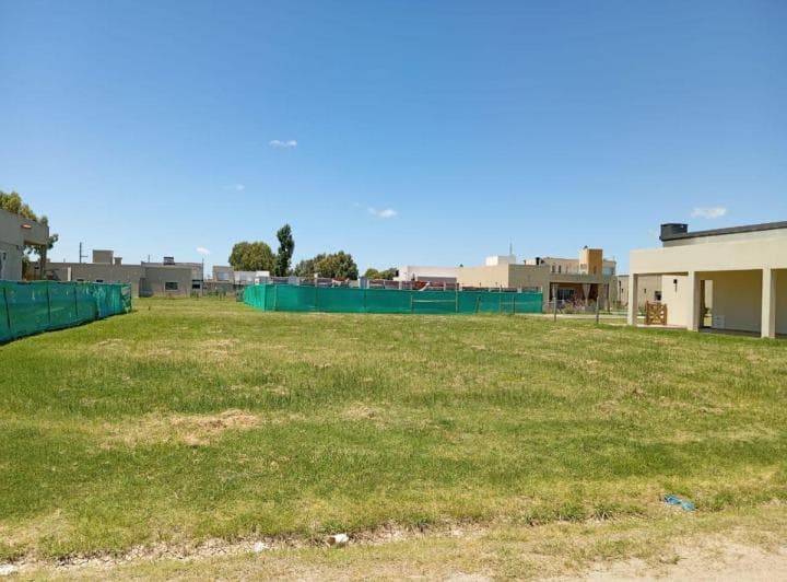 Terreno en Venta - 4