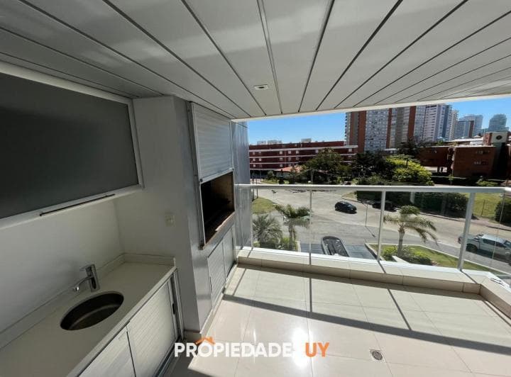 Apartamento en Alquiler Miami Boulevard, 2 Dorm. - 2