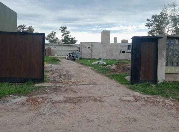 Lote con Escritura en Barrio El Benteveo Cañuelas. - 4