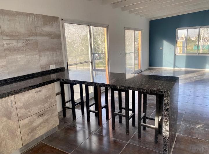 Oportunidad Departamento Monoambiente Local Comercial Galpon Tierra de Sueños 3 - 3