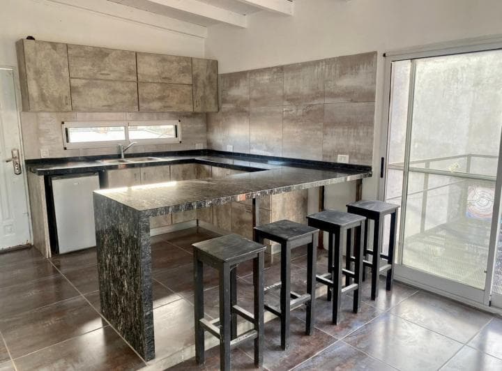 Oportunidad Departamento Monoambiente Local Comercial Galpon Tierra de Sueños 3 - 4