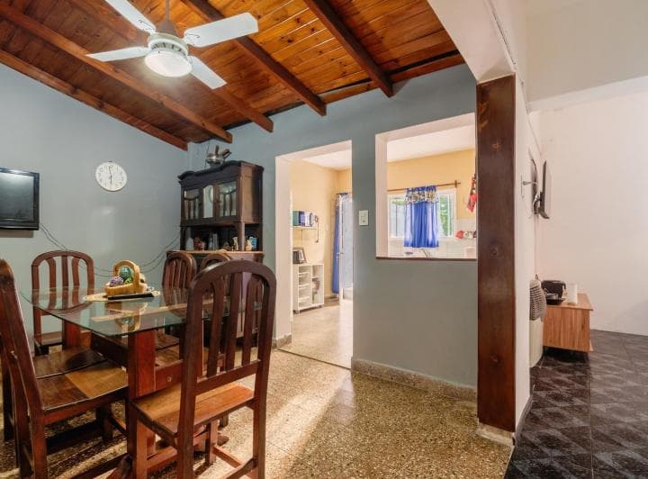 Casa de Pasillo 2 Dorm. - 4