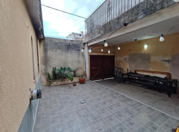 Venta - Casa 3 Dorm., Patio y Cochera Para 2 Vehículos - Barrio Arroyito, Rosario. - 4