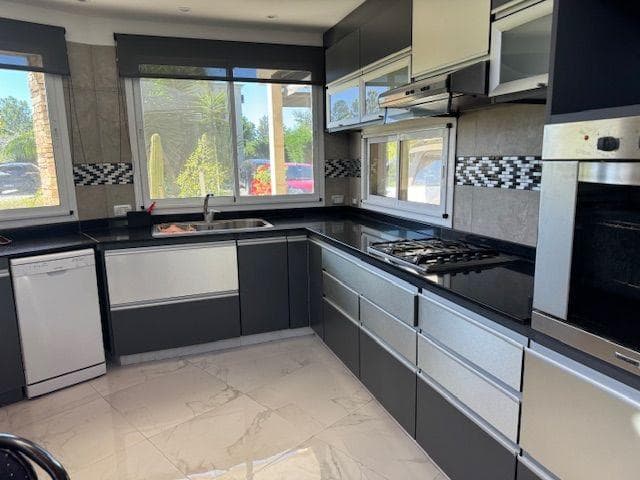 Casa - Venta - Malibu - 4
