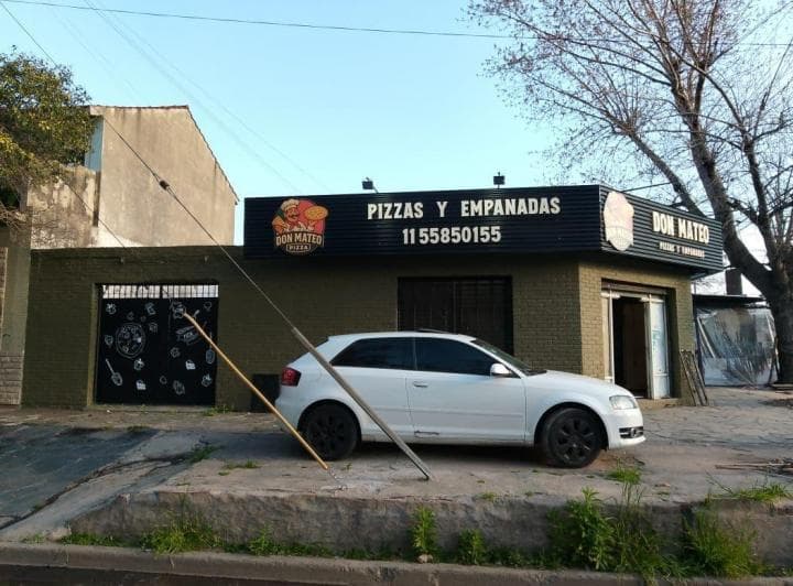 Local Comercial en Esquina - 3