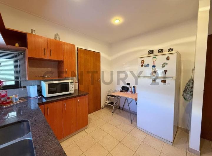 Casa de 2 Dorm. en Venta en Abasto - 4