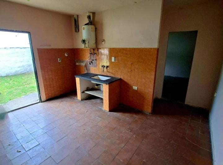 Excelente Oportunidad Casa Dpto - Bº San Roque - 3