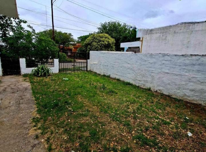 Excelente Oportunidad Casa Dpto - Bº San Roque - 2