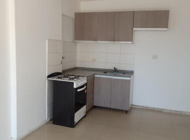 Venta, Departamento, 2 Ambientes Al Frente en Flores - 4