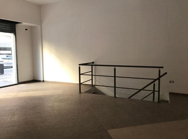 Excelente Local en Venta 96 m² a La Calle Agrelo Al 4300 - 5