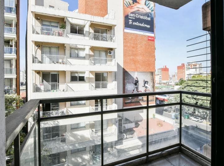 Amplia Oficina a La Venta en Centro de La Ciudad de Rosario Dorrego 1600 - 3