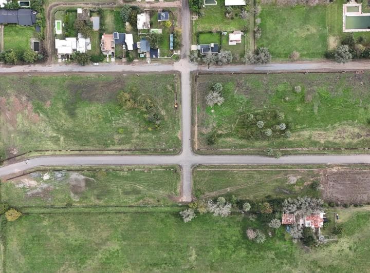 Venta - Terreno en Roldan - 4