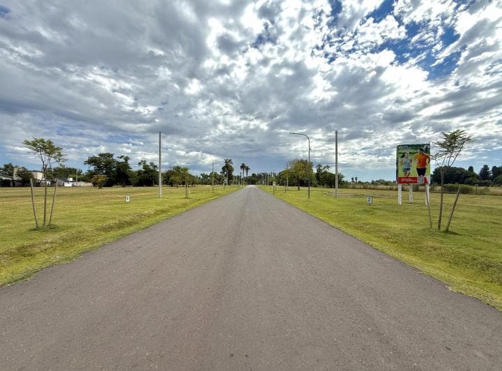 Venta - Terreno en Roldan - 5