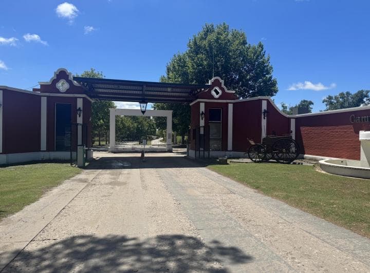 ¡Venta! Lote en Campos del Virrey ¡Con Escritura! - 2