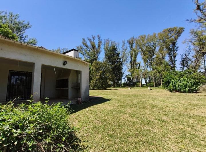 Lotes en Villa Elvira con Costa Al Rio Carcarañá con Construcciones a Reciclar/refaccionar - 2