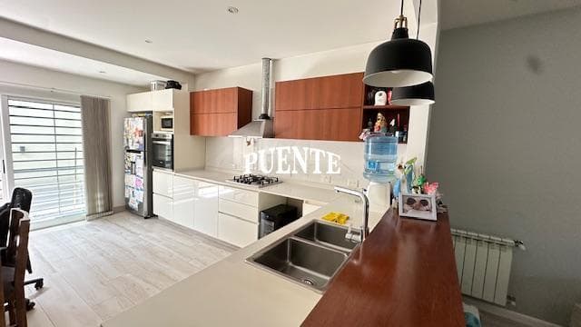 Casa en Temperley Este - 3