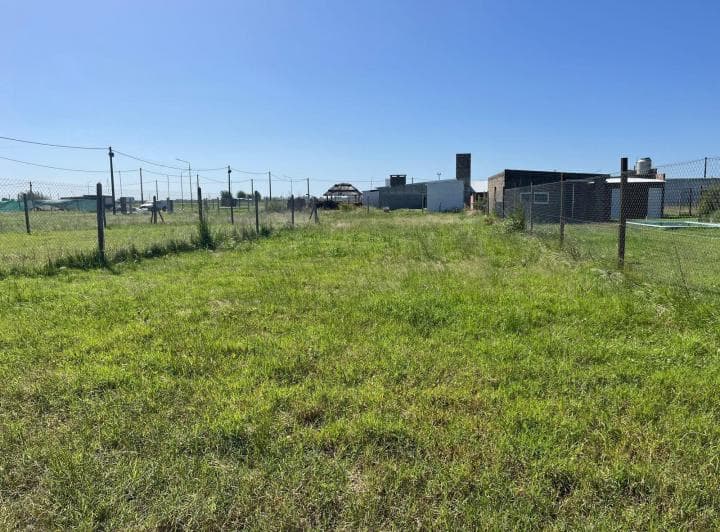 Terreno de 300 m en Altos de Piñero. Manzana D. Permuta/venta - 2