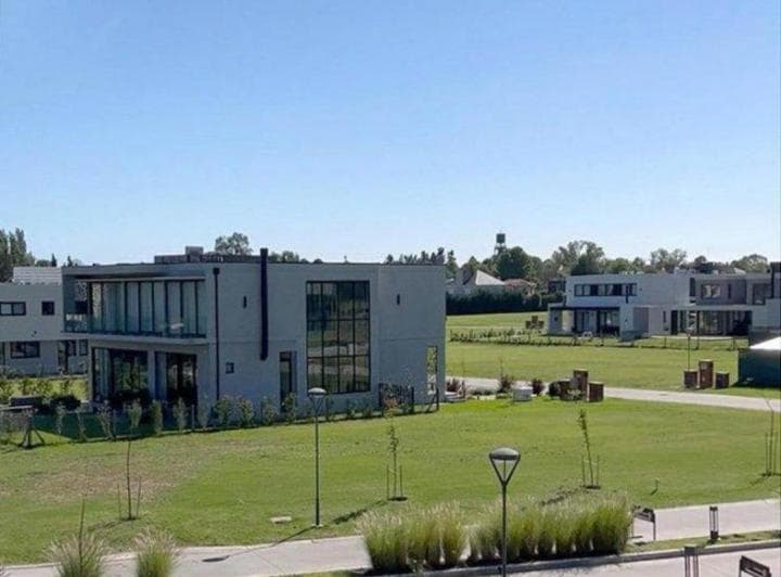 Lotes en Venta - Barrio Canning Chico - 4