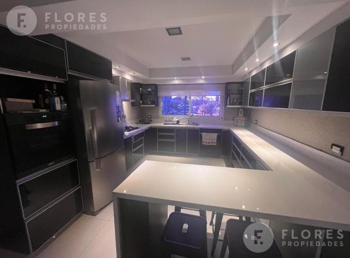 Casa en Venta, Ayres Plaza, Pilar - 2