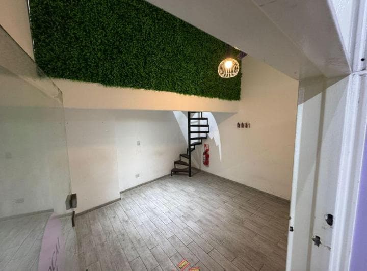 Local Comercial en Caballito en Galeria Caribe con Renta - 5